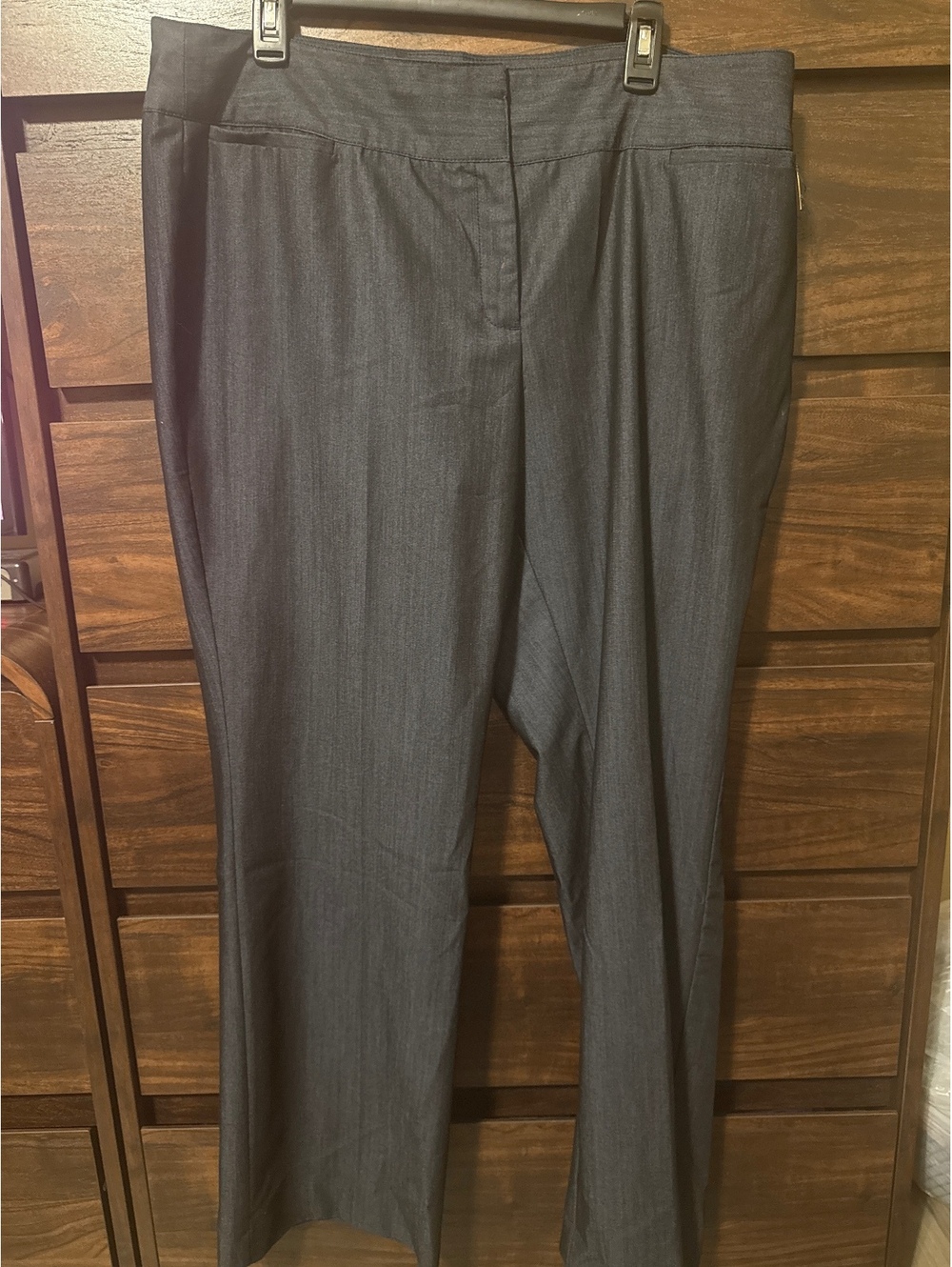 Anne Klein Women's Gray Dress Pants Size 16 with Gold Detail